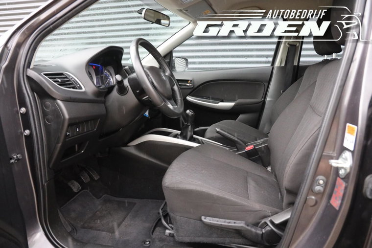 Vehicle Image 14