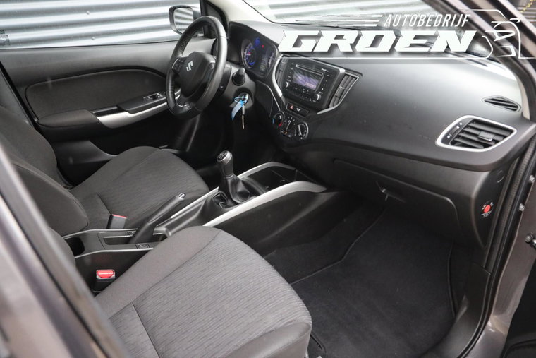 Vehicle Image 21