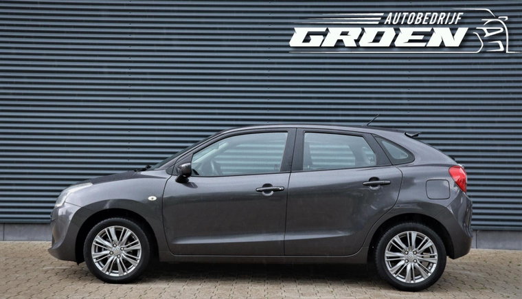 Vehicle Image 11