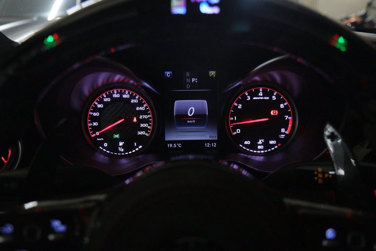 Vehicle Image 36