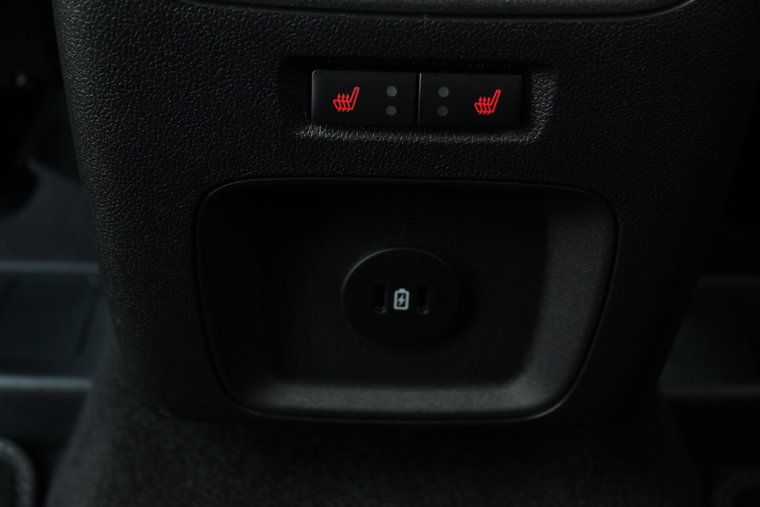 Vehicle Image 38