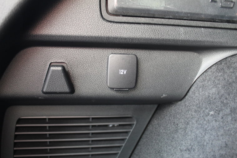 Vehicle Image 42