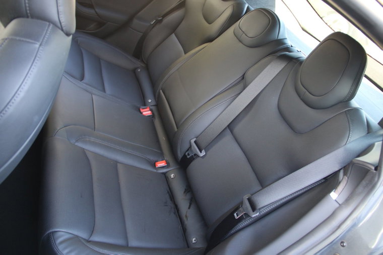 Vehicle Image 20