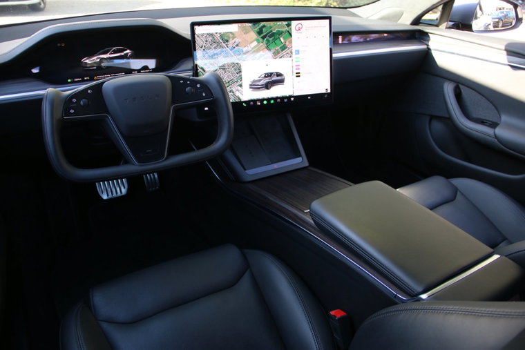 Vehicle Image 7