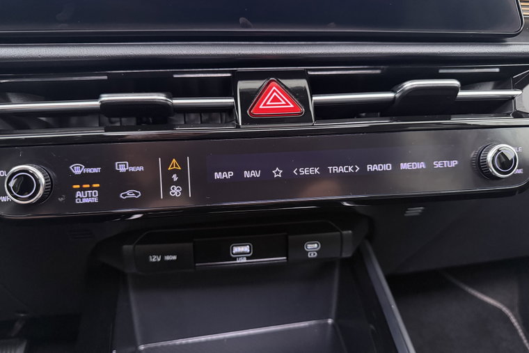 Vehicle Image 37