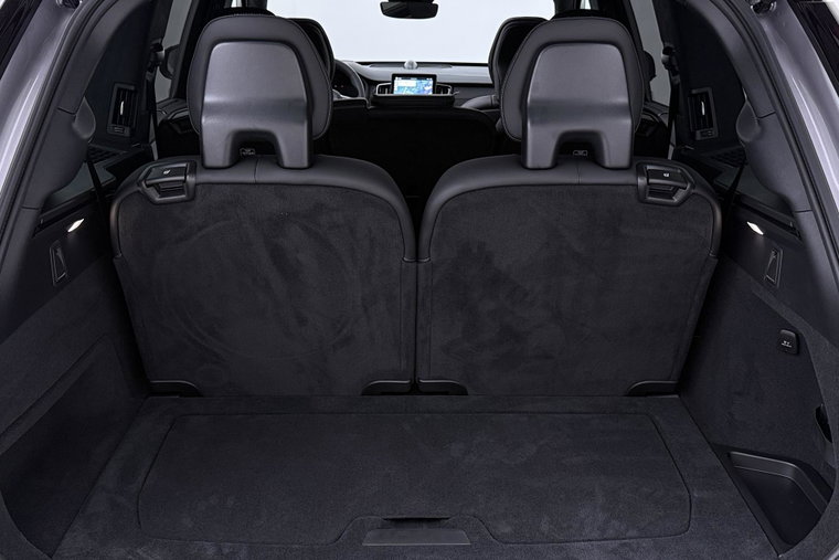 Vehicle Image 53