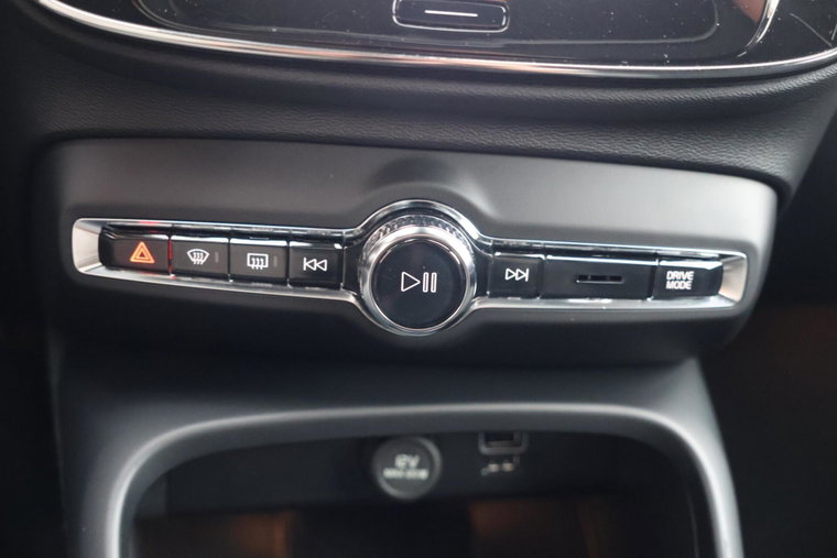 Vehicle Image 41
