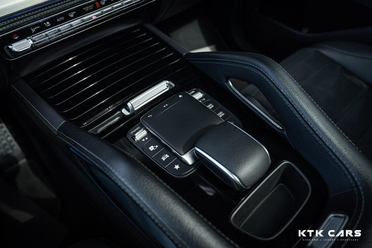Vehicle Image 36