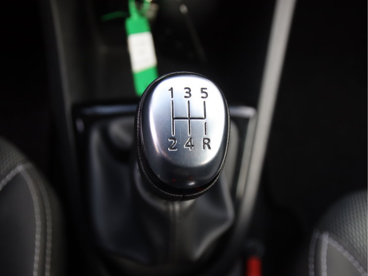 Vehicle Image 27