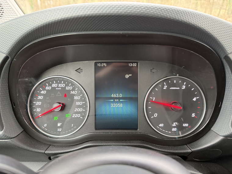Vehicle Image 29