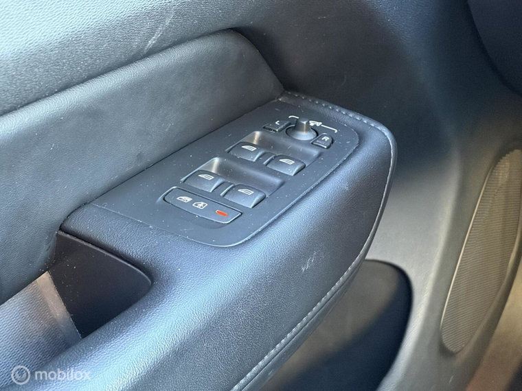 Vehicle Image 41
