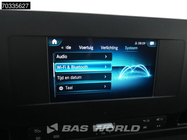 Vehicle Image 31