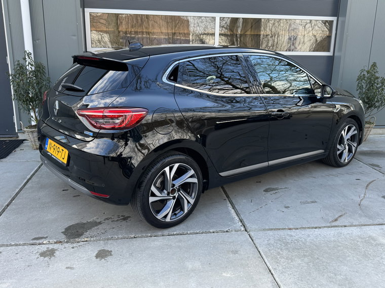 Vehicle Image 40