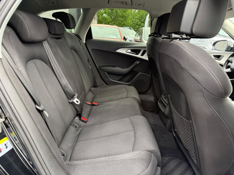 Vehicle Image 40
