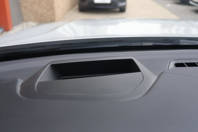 Vehicle Image 39