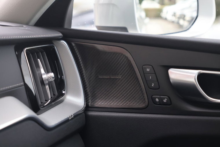 Vehicle Image 45
