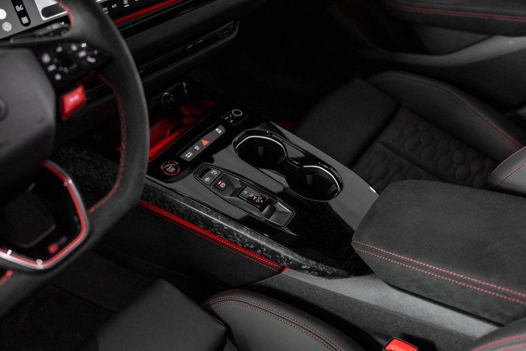 Vehicle Image 35