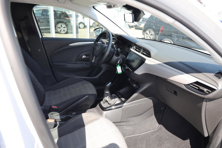 Vehicle Image 19