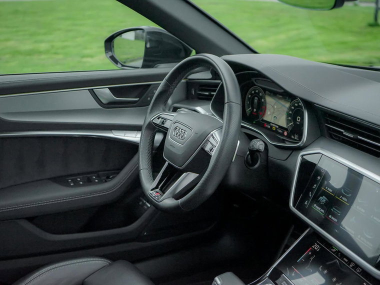 Vehicle Image 33