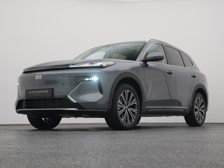 Vehicle Image 15