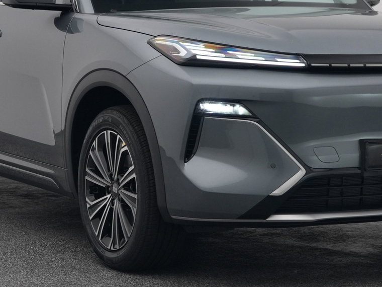Vehicle Image 17