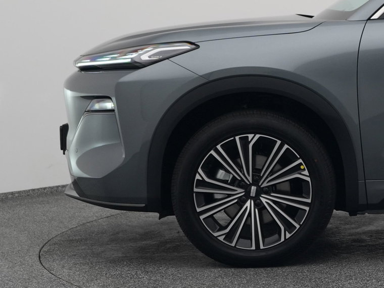 Vehicle Image 21
