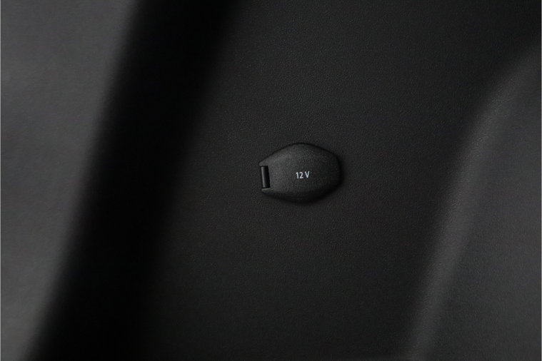 Vehicle Image 48