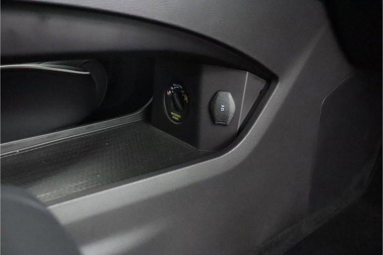 Vehicle Image 50