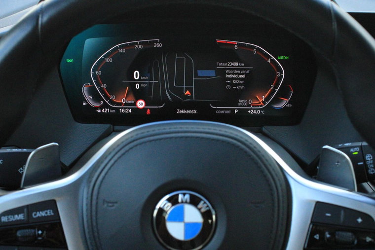 Vehicle Image 35
