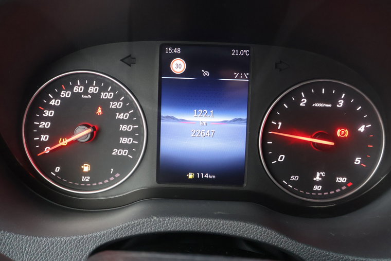 Vehicle Image 18