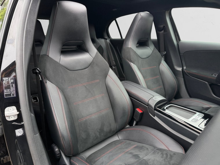 Vehicle Image 23