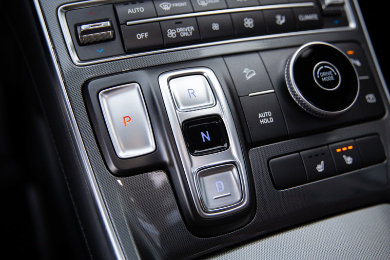 Vehicle Image 23