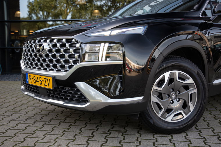 Vehicle Image 7