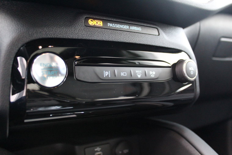 Vehicle Image 39