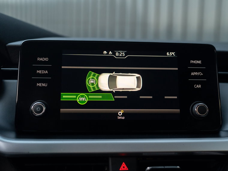 Vehicle Image 30