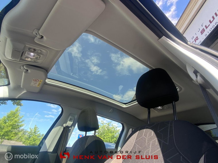 Vehicle Image 28
