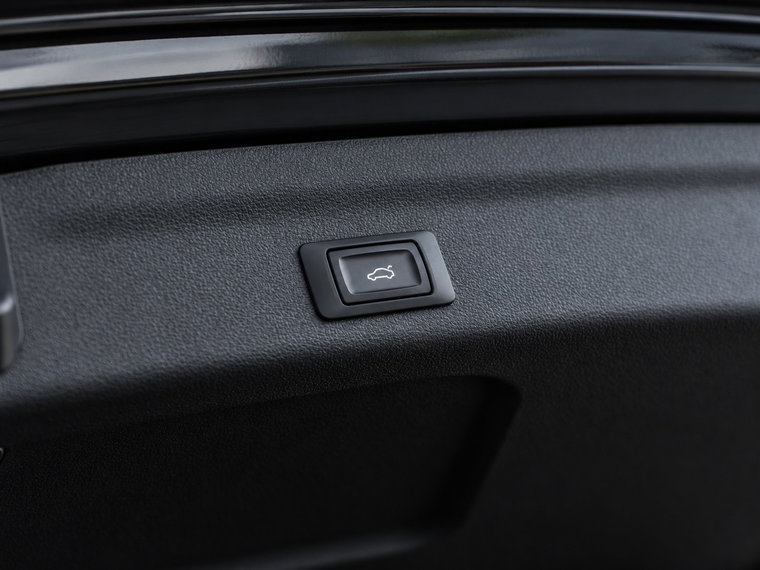 Vehicle Image 37