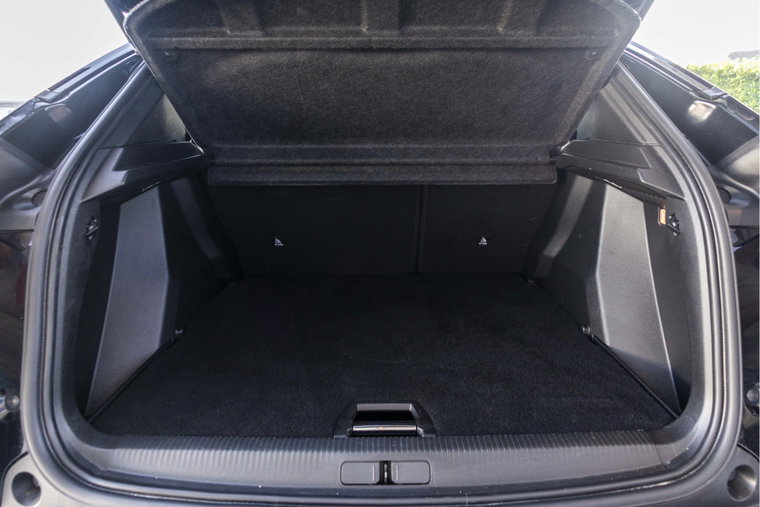 Vehicle Image 37
