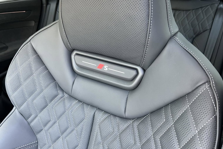 Vehicle Image 31