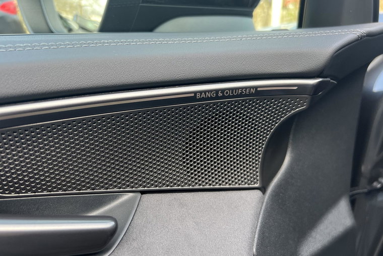 Vehicle Image 34