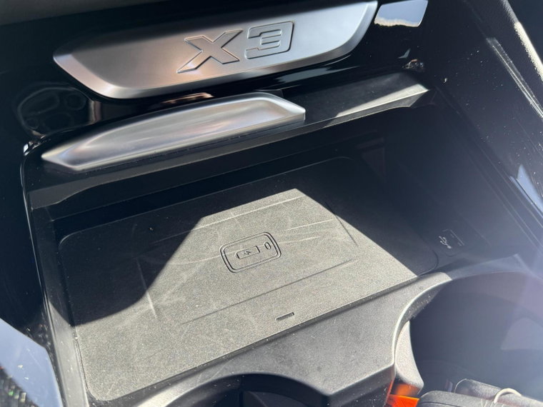 Vehicle Image 40