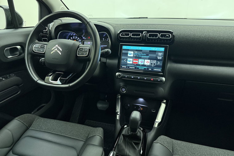 Vehicle Image 31