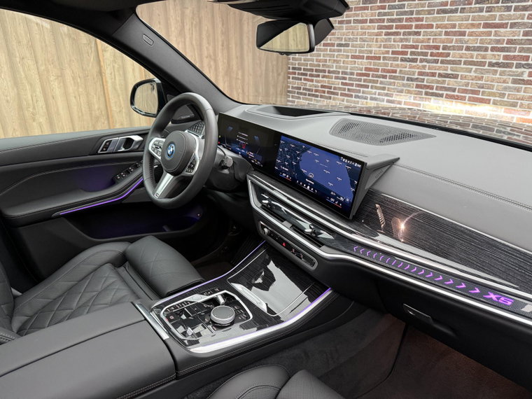 Vehicle Image 39