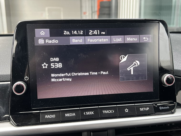Vehicle Image 19