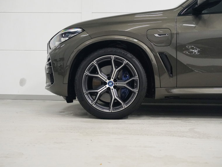 Vehicle Image 39