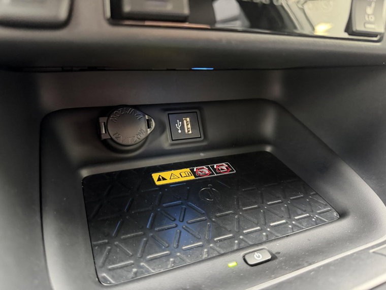 Vehicle Image 20