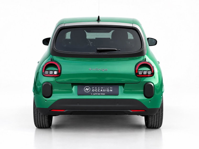 Vehicle Image 30