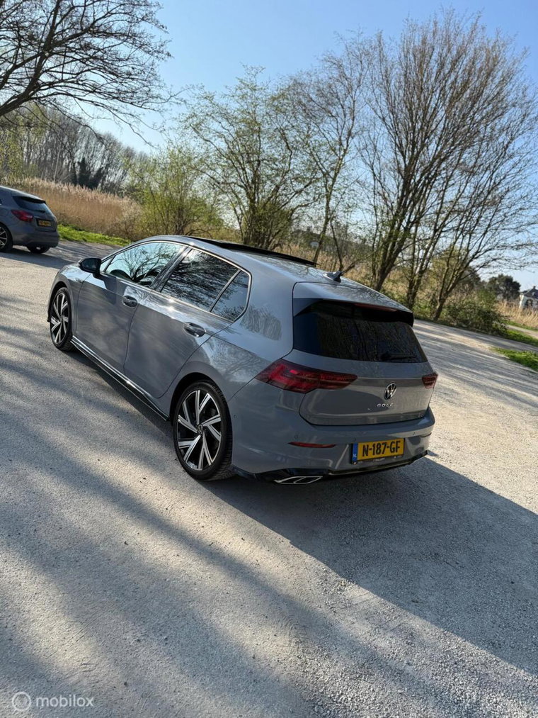 Vehicle Image 34