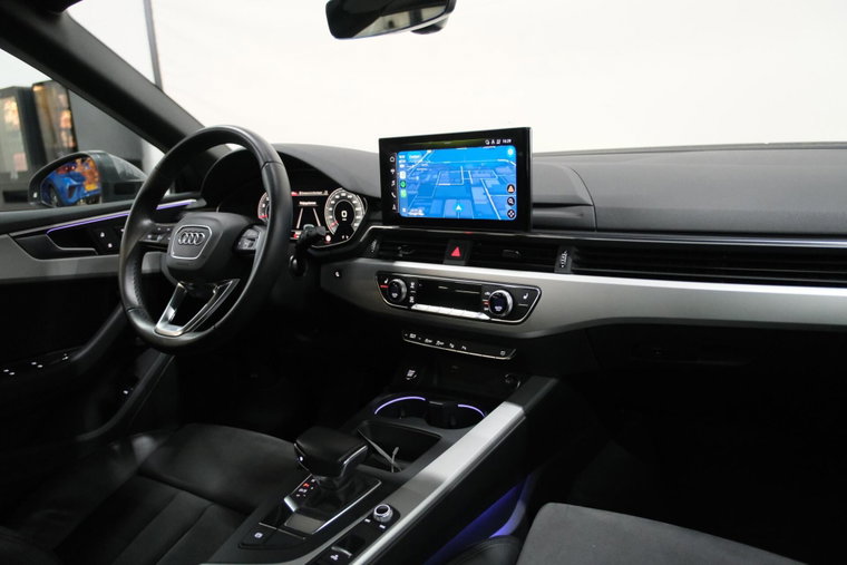 Vehicle Image 21