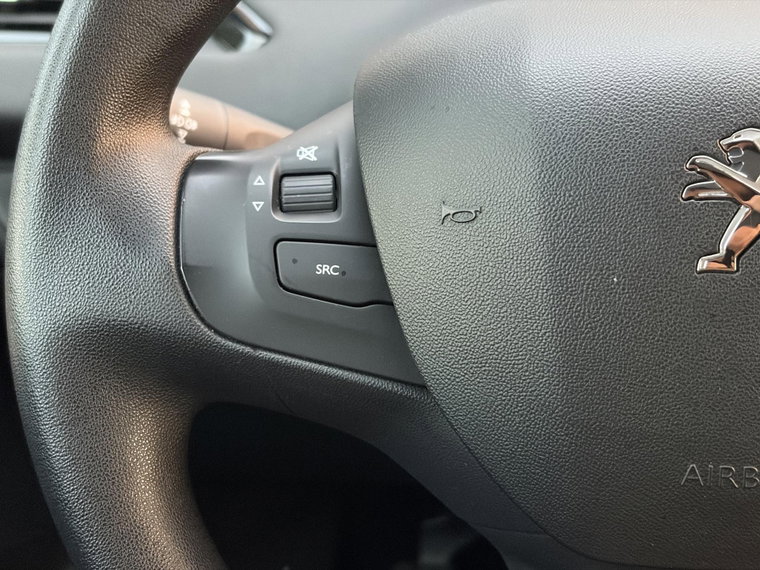 Vehicle Image 26